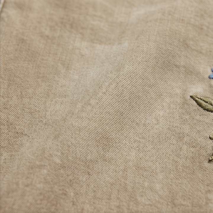 Emma™ | Embroidered Wide-Leg Tulip Hem Jeans