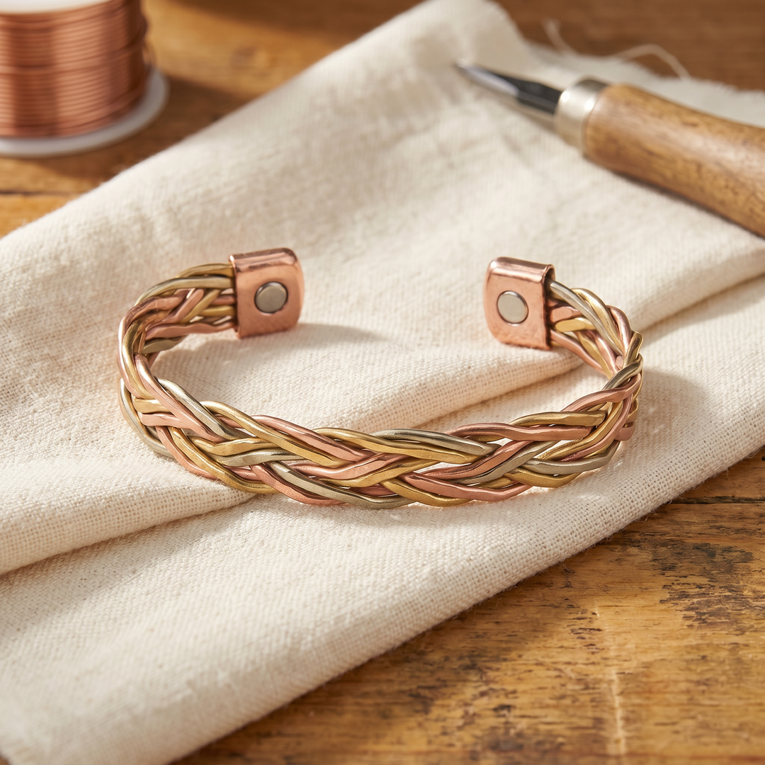 Chloé's Mire Copper Bracelet