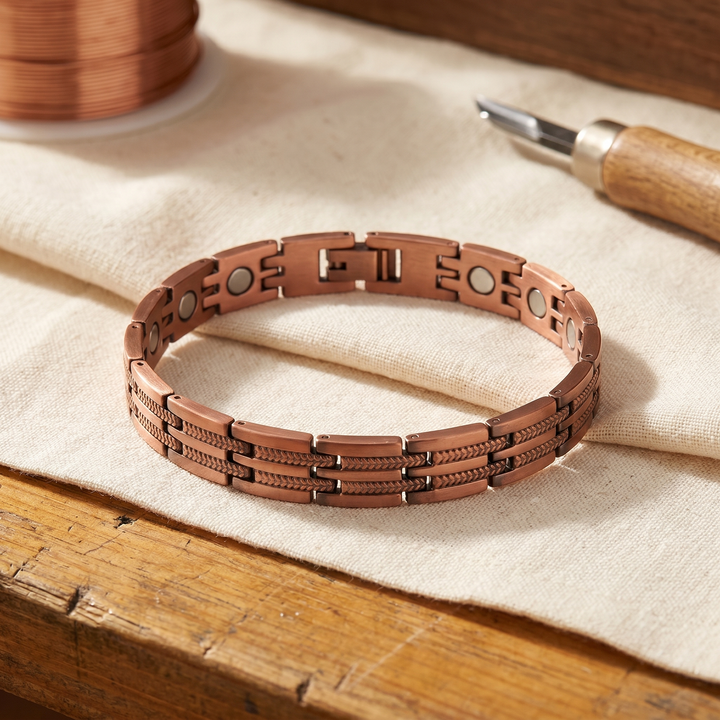 Chloé's Pike Men's Copper Bracelet