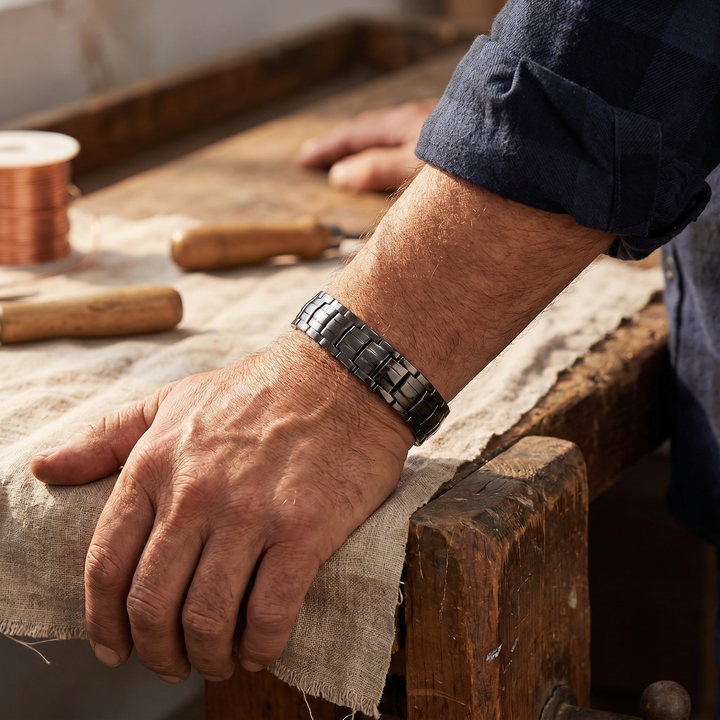 Chloé's Ochre Men's  Copper Bracelet